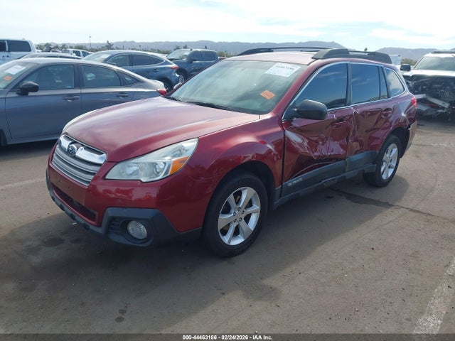 44463186 :رقم المزاد ، 4S4BRBAC5E3279756 vin ، 2014 Subaru Outback 2.5i مزاد بيع