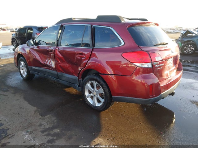 44463186 :رقم المزاد ، 4S4BRBAC5E3279756 vin ، 2014 Subaru Outback 2.5i مزاد بيع