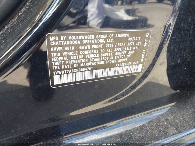 2017 VOLKSWAGEN PASSAT 1VWDT7A3XHC064791 Photo 8