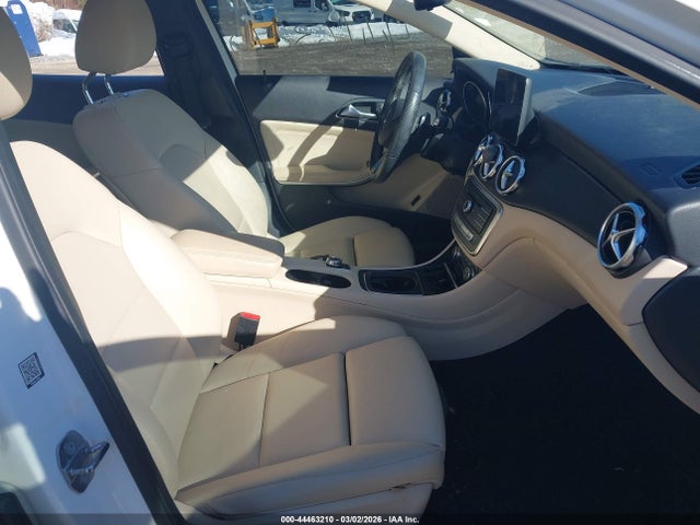2019 Mercedes-benz Gla 250 მანქანა იყიდება აუქციონზე, vin: WDCTG4EB9KU004564, აუქციონის ნომერი: 44463210