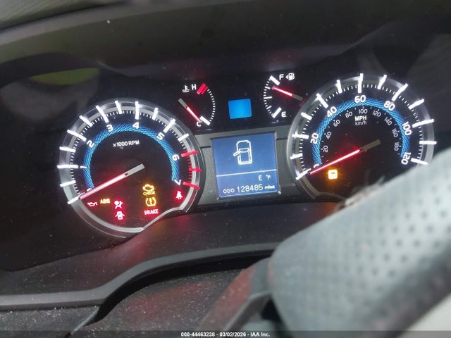 2019 TOYOTA 4RUNNER JTEBU5JR0K5626396 Photo 6