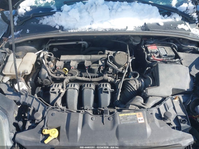 1FADP3F22EL102256 Ford FOCUS SE