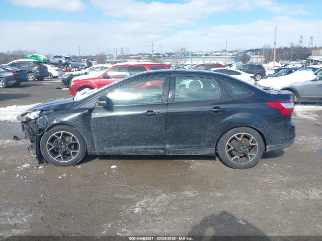 1FADP3F22EL102256 Ford FOCUS SE