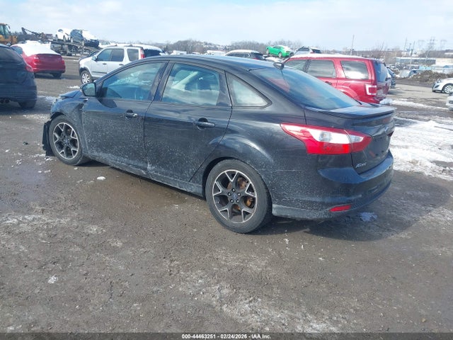 1FADP3F22EL102256 Ford FOCUS SE