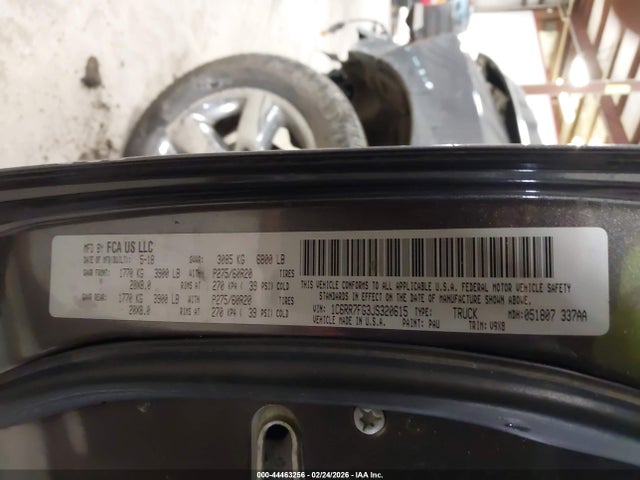 Продаж на аукціоні авто 2018 Ram 1500 Express  4x4 6'4 Box, vin: 1C6RR7FG3JS320615, номер лоту: 44463256