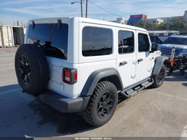1C4HJXDG8MW542093 Jeep Wrangler Unlimited Islander 4x4