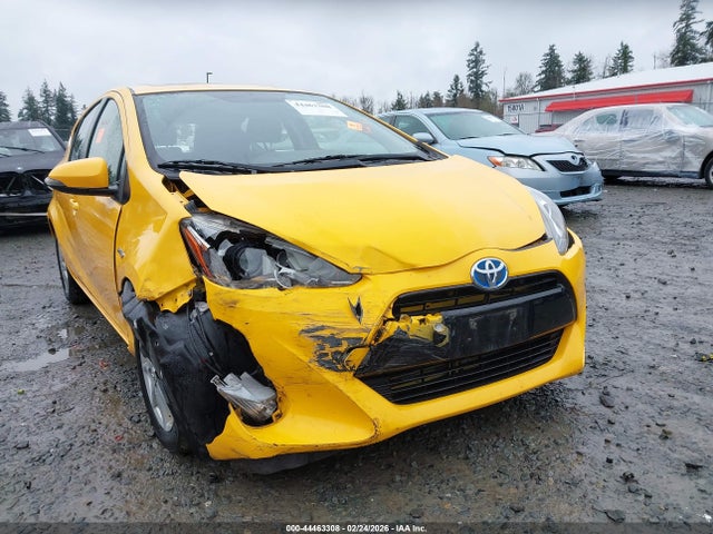 Toyota Prius C Four 2015 JTDKDTB36F1108292 Image 6
