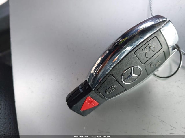 55SWF4JB8HU233863 Mercedes-Benz C 300