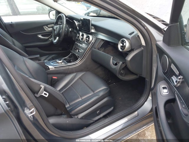 55SWF4JB8HU233863 Mercedes-Benz C 300