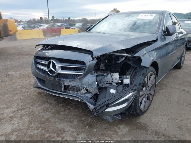 55SWF4JB8HU233863 Mercedes-Benz C 300