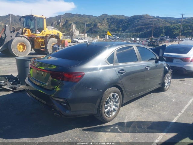 KIA Forte Lxs 2019 3KPF24AD9KE040102 Image 4