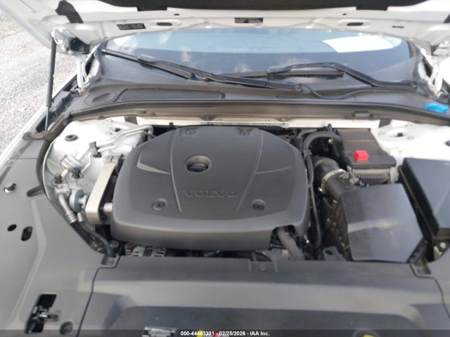 LVY982MK2JP006181 Volvo S90 T5 Momentum