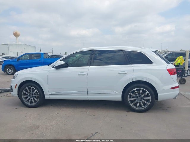 WA1LAAF75HD026032 Audi Q7 3.0t Premium