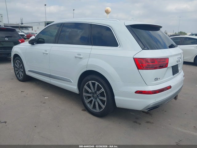 WA1LAAF75HD026032 Audi Q7 3.0t Premium