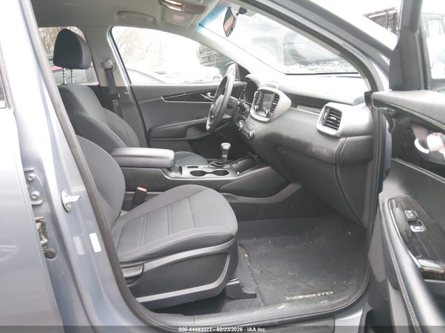 44463377 :رقم المزاد ، 5XYPG4A37LG648668 vin ، 2020 Kia Sorento 2.4l Lx مزاد بيع