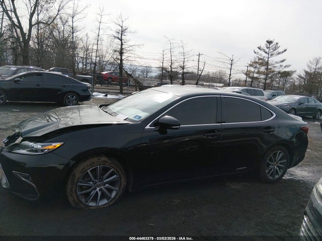 2016 Lexus Es 300h მანქანა იყიდება აუქციონზე, vin: JTHBW1GG9G2115645, აუქციონის ნომერი: 44463379