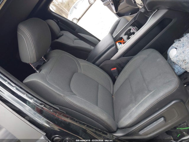 44463419 :رقم المزاد ، 1C6SRFFT0NN168399 vin ، 2022 Ram 1500 Big Horn  4x4 5'7 Box مزاد بيع