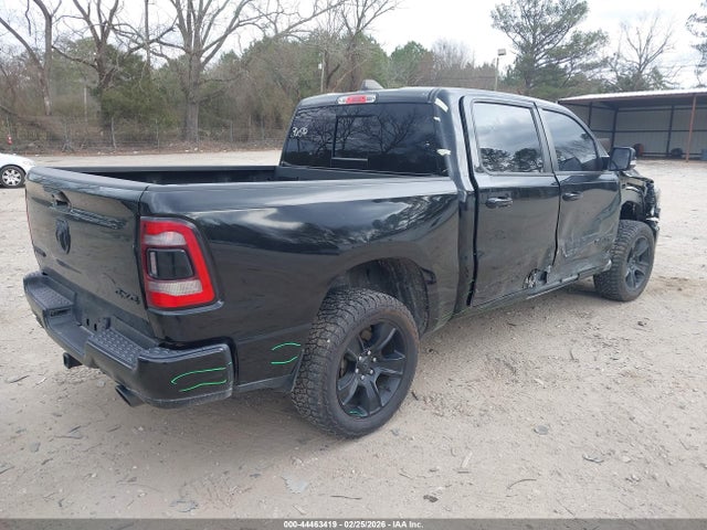 44463419 :رقم المزاد ، 1C6SRFFT0NN168399 vin ، 2022 Ram 1500 Big Horn  4x4 5'7 Box مزاد بيع