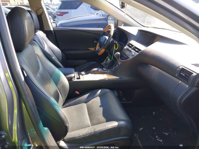 44463437 :رقم المزاد ، 2T2ZB1BA2FC004901 vin ، 2015 Lexus Rx 450h مزاد بيع