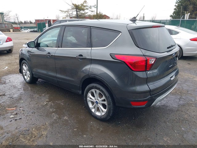 2019 FORD ESCAPE 1FMCU0GD1KUB67226 Photo 2