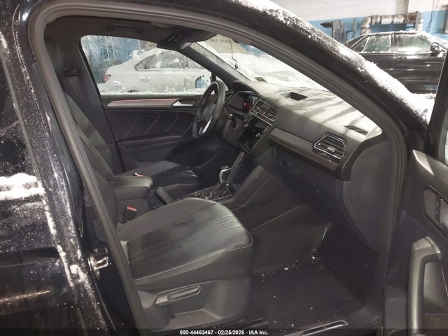 Aukcja sprzedaży 2024 Volkswagen Tiguan 2.0t Se R-line Black, vin: 3VV8B7AX7RM032571, numer aukcji: 44463467