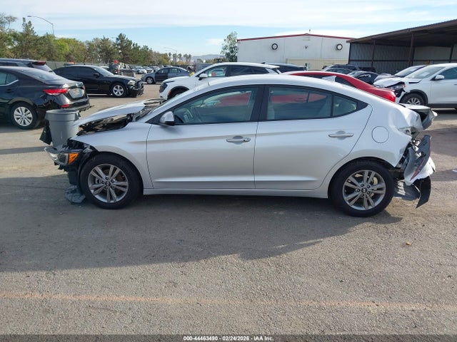 Hyundai ELANTRA SE 2017 5NPD84LF5HH059111 Image 15