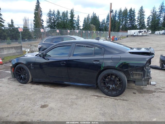 2C3CDXGJ8JH230475 Dodge Charger R/t Scat Pack Rwd