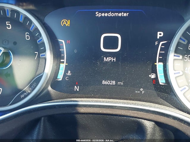 44463530 :رقم المزاد ، 2C4RC1EG9JR156751 vin ، 2018 Chrysler Pacifica Touring-l Plus مزاد بيع