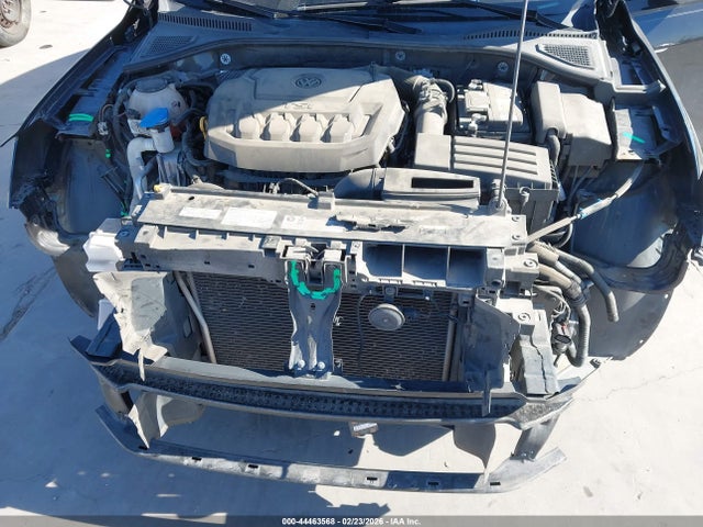 44463568 :رقم المزاد ، 1VWMA7A37LC022299 vin ، 2020 Volkswagen Passat 2.0t R-line مزاد بيع