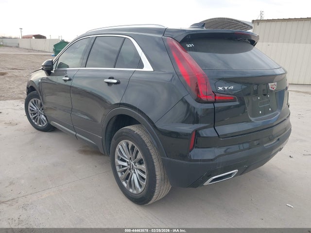 2024 CADILLAC XT4 1GYFZCR49RF222497 Photo 2