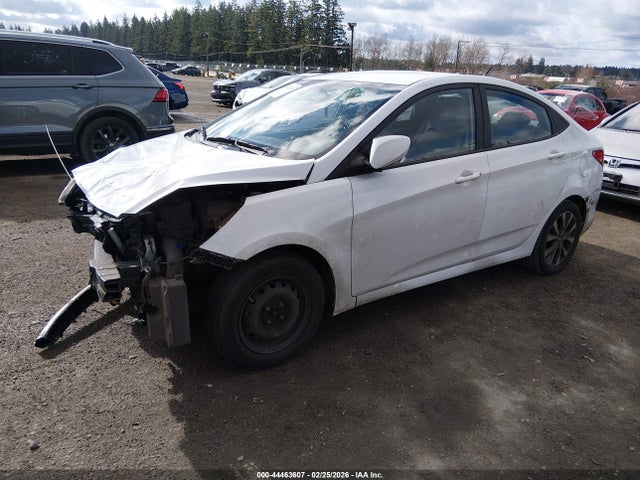 Hyundai Accent Value Edition 2017 KMHCT4AE8HU275024 Image 2