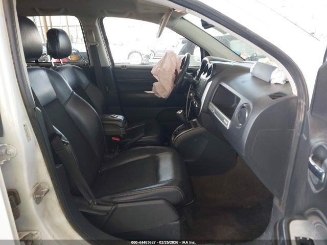 Jeep Compass Latitude 2016 1C4NJDEB2GD626785 Image 5