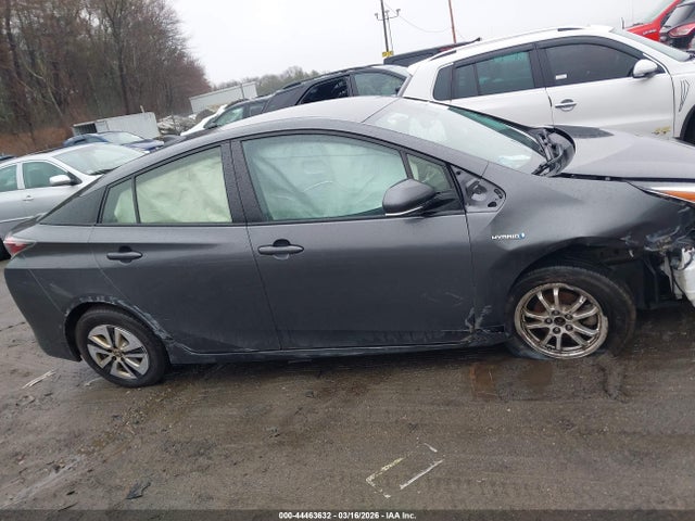Продажа на аукционе авто 2017 Toyota Prius Two, vin: JTDKBRFU7H3046422, номер лота: 44463632