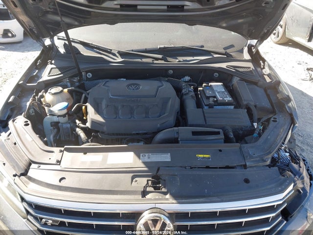Продаж на аукціоні авто 2018 Volkswagen Passat 2.0t R-line/2.0t S, vin: 1VWAA7A30JC022399, номер лоту: 44463645