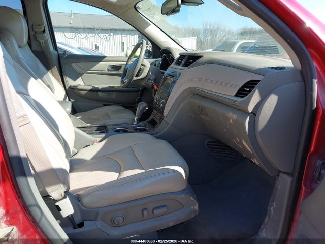 2014 CHEVROLET TRAVERSE 1GNKVJKD8EJ110836 Photo 4