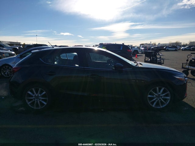 44463667 :رقم المزاد ، JM1BN1L78H1128257 vin ، 2017 Mazda Mazda3 Touring مزاد بيع