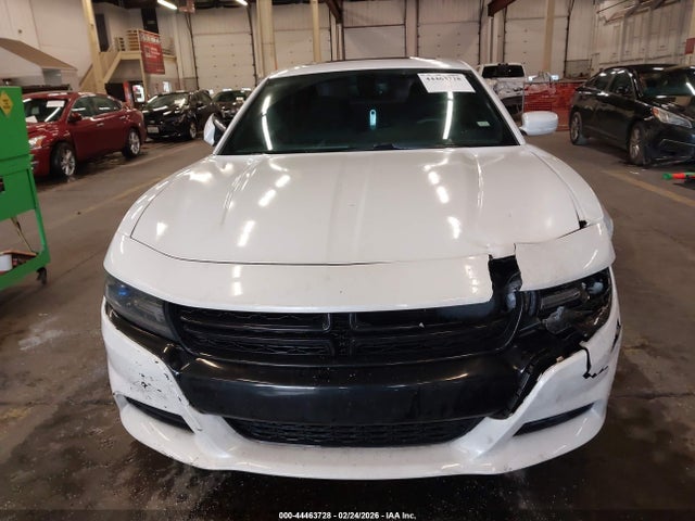2C3CDXHG3GH127489 Dodge Charger Sxt