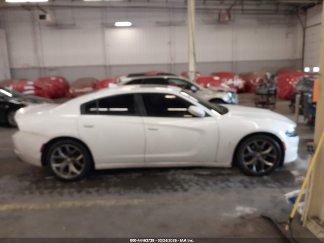 2C3CDXHG3GH127489 Dodge Charger Sxt