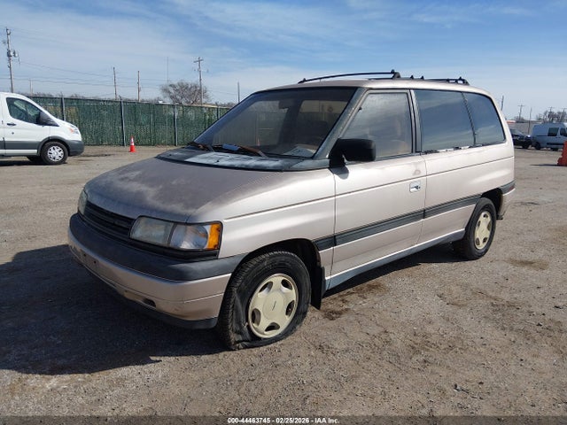 44463745 :رقم المزاد ، JM3LV5221N0418852 vin ، 1992 Mazda Mpv Wagon مزاد بيع