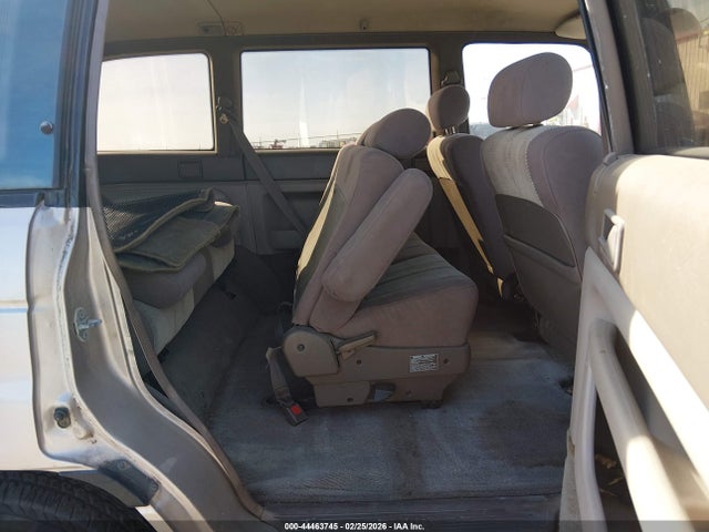 44463745 :رقم المزاد ، JM3LV5221N0418852 vin ، 1992 Mazda Mpv Wagon مزاد بيع