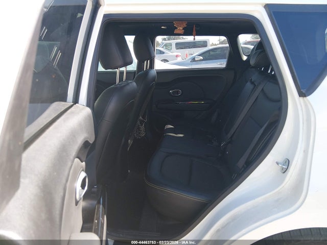 KIA SOUL + 2014 KNDJP3A51E7035656 Image 8