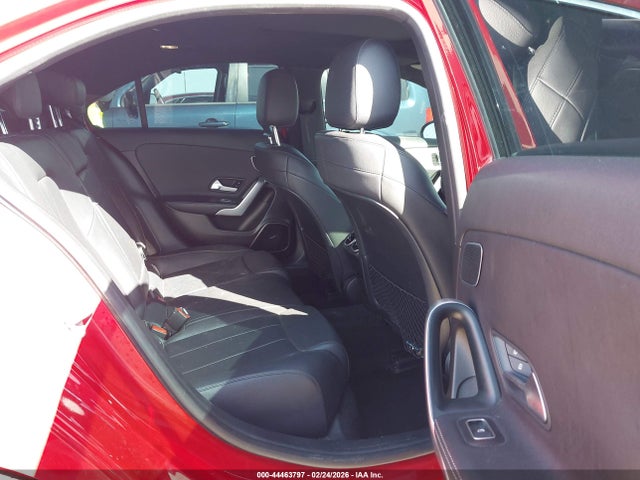 44463797 :رقم المزاد ، WDD3G4FBXKW027415 vin ، 2019 Mercedes-benz A 220 4matic مزاد بيع