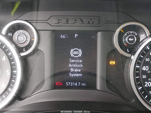 Продаж на аукціоні авто 2020 Ram 1500 Big Horn  4x4 6'4 Box, vin: 1C6RRFBGXLN324520, номер лоту: 44463802