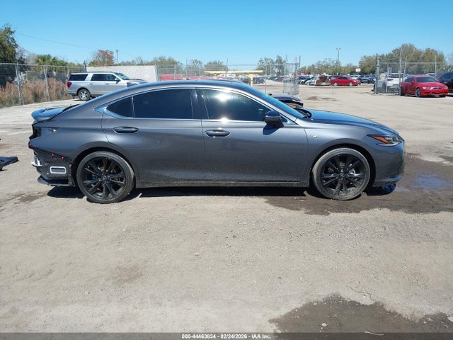 44463834 :رقم المزاد ، 58ABA1C10RU046860 vin ، 2024 Lexus Es 300h F Sport Handling مزاد بيع