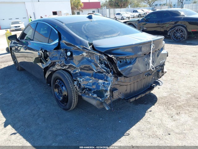 44463834 :رقم المزاد ، 58ABA1C10RU046860 vin ، 2024 Lexus Es 300h F Sport Handling مزاد بيع