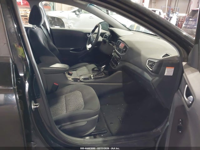 KMHC65LC9HU055416 Hyundai Ioniq Hybrid Blue
