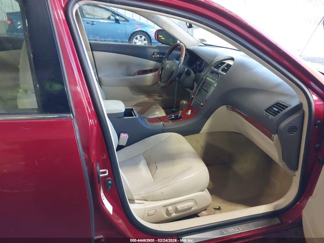 44463900 :رقم المزاد ، JTHBK1EG7B2471356 vin ، 2011 Lexus Es 350 مزاد بيع