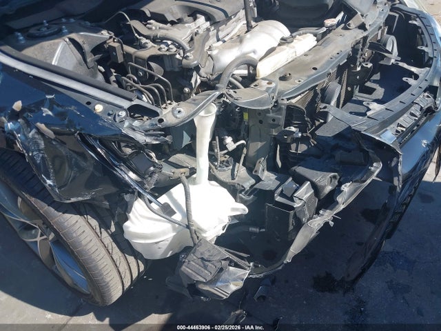 4T1BF1FK0HU279200 Toyota CAMRY SE