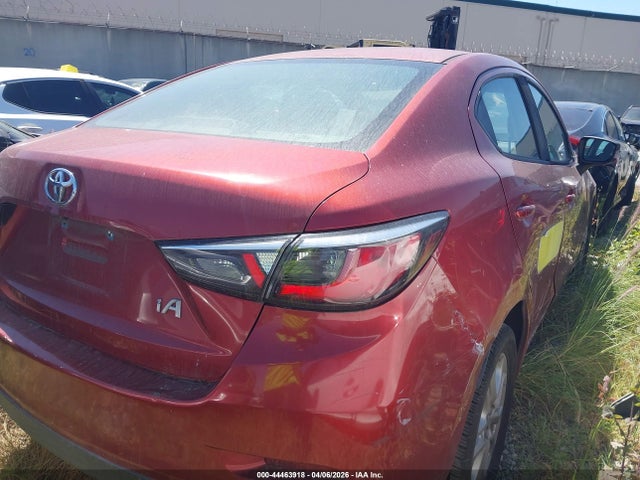 3MYDLBYV9JY317708 Toyota YARIS IA