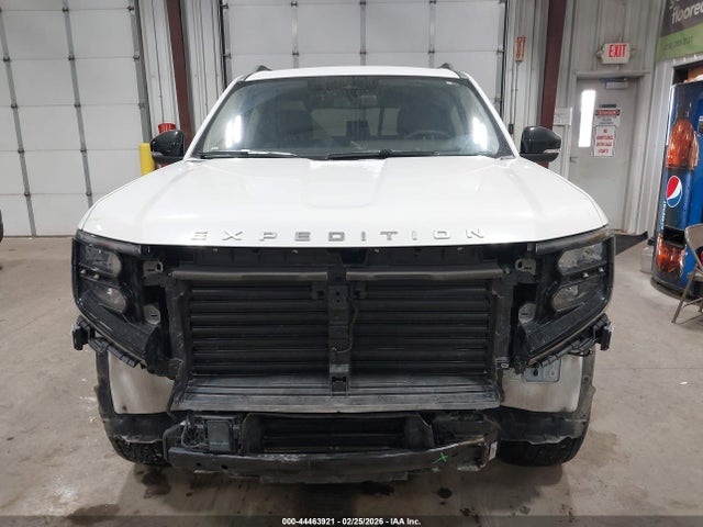 1FMJU1J85SEA28381 Ford Expedition Active